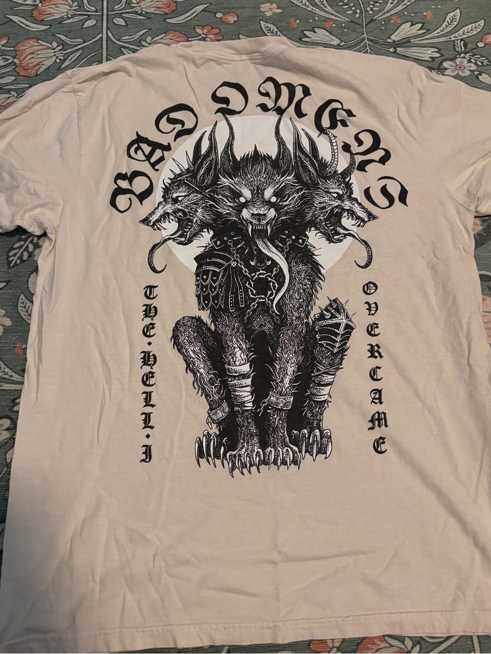 Bad Omens Cerebus Tee size L